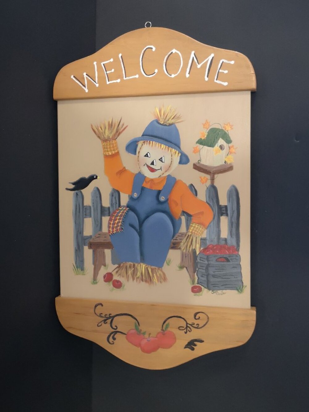 Handmade & Painted Wooden Welcome Sign 2 Sided Scarecrow / Holidays 15" High